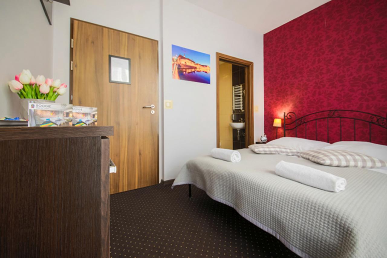 Boogie Deluxe Old Town Aparthotel Wroclaw Exterior photo