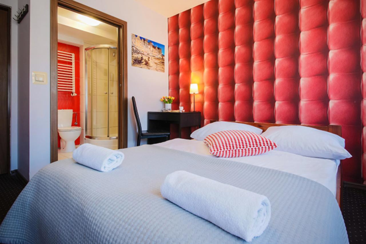 Boogie Deluxe Old Town Aparthotel Wroclaw Exterior photo